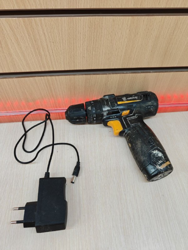 Шуруповерт Deko GCD12DU
