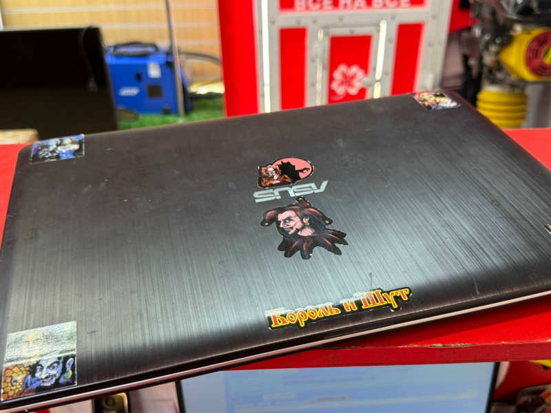 Ноутбук ASUS x541s