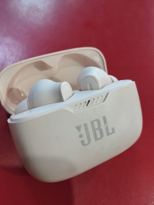 Наушники JBL Tune230NC