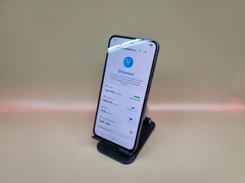 Мобильный телефон Samsung Galaxy S24 FE